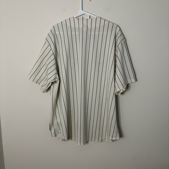 Majestic Genuine Merchandise Men’s XXL Minnesota Twins Baseball Jersey - Picture 3 of 10